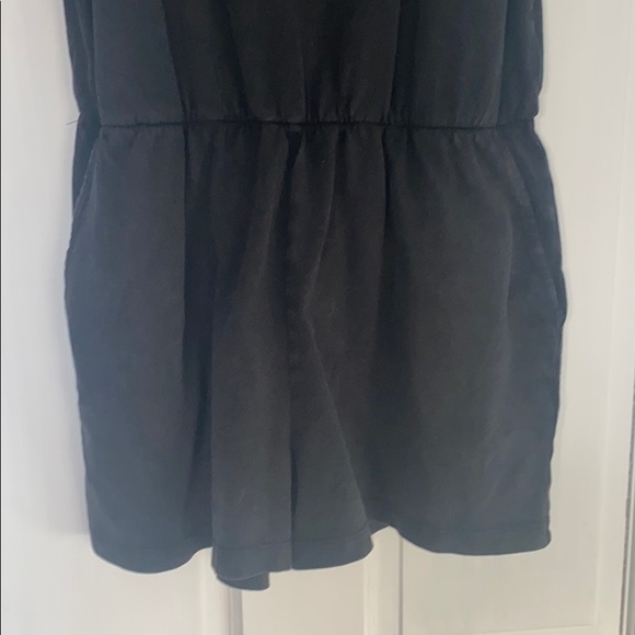 NWOT Adira Washed black sleeveless romper size M - Picture 3 of 14